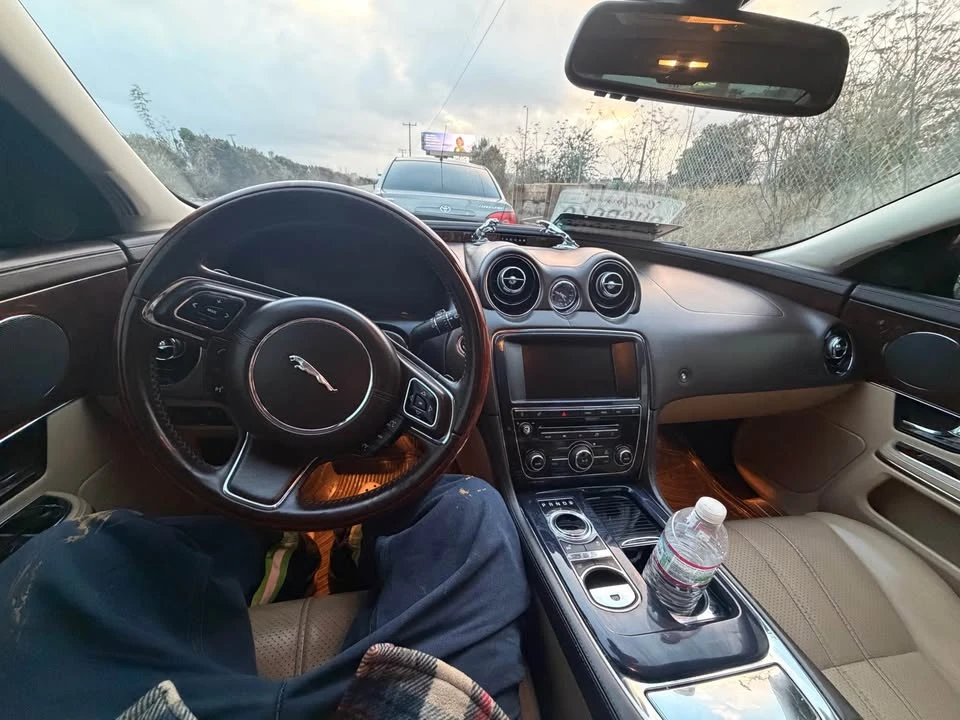 2012 Jaguar X351 XJ - Image 5 of 7