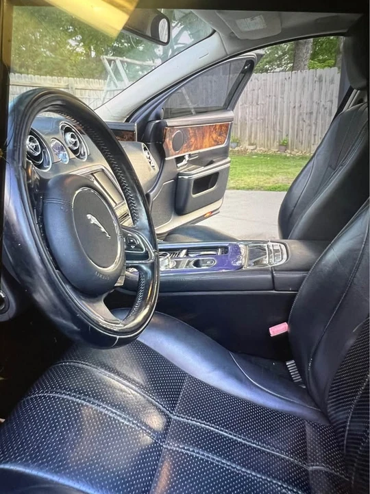 2012 Jaguar X351 XJ - Image 10 of 12
