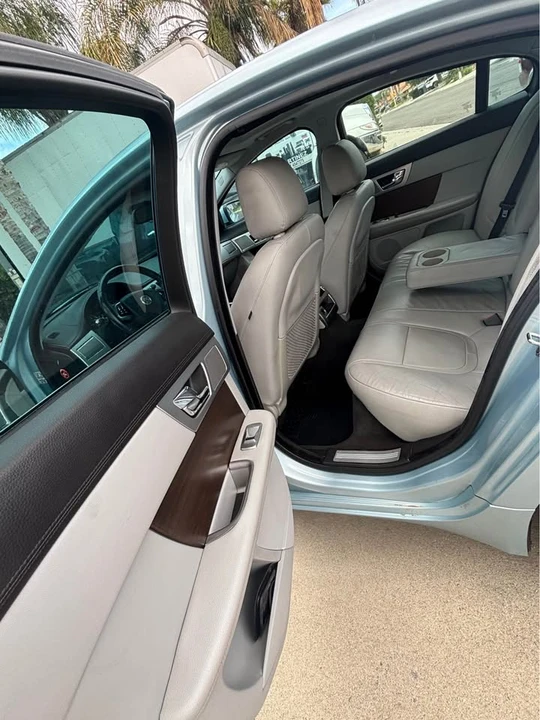 2012 Jaguar X351 XJ - Image 9 of 11