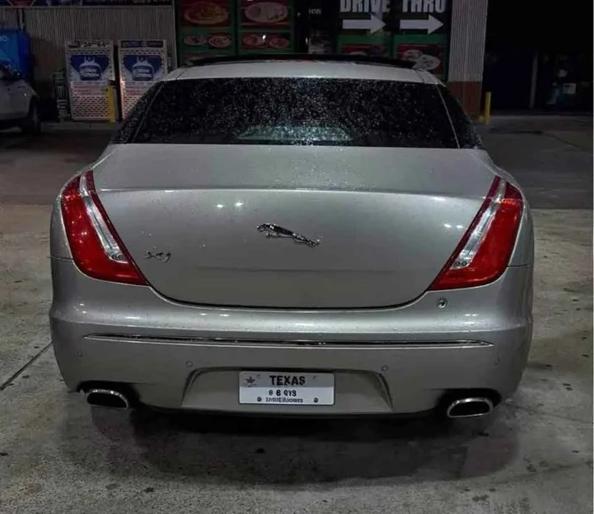 2012 Jaguar X351 XJ - Image 4 of 4