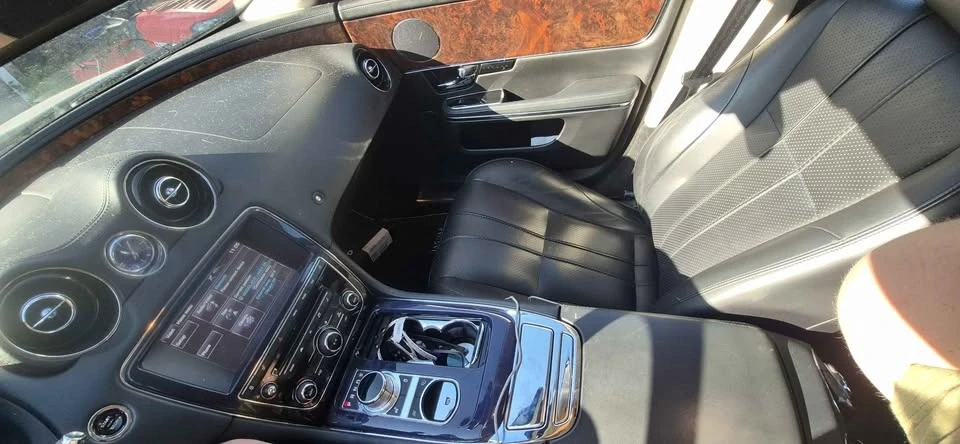 2012 Jaguar X351 XJ - Image 6 of 9
