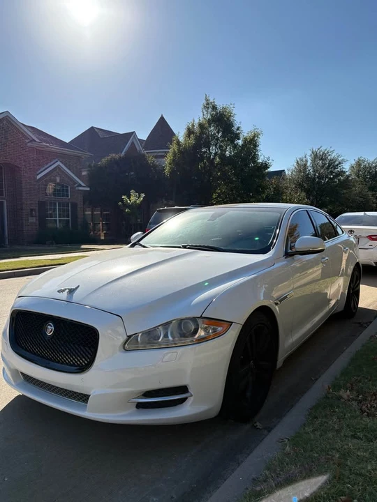 2012 Jaguar X351 XJ - Image 9 of 17