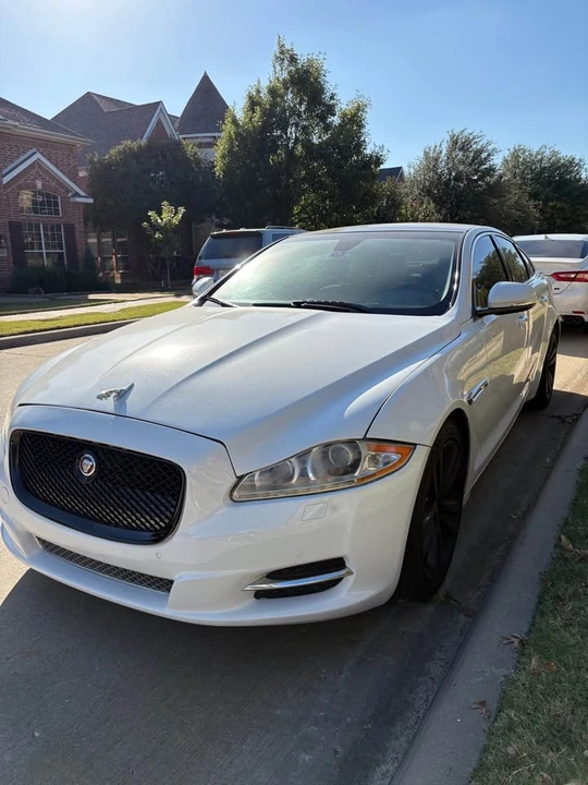 2012 Jaguar X351 XJ - Image 6 of 17