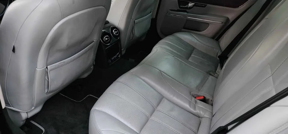 2012 Jaguar X351 XJ - Image 4 of 4