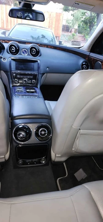 2012 Jaguar X351 XJ - Image 3 of 4