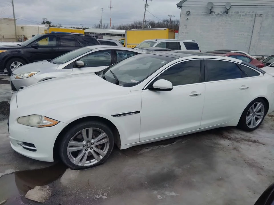 2012 Jaguar X351 XJ - Image 2 of 8