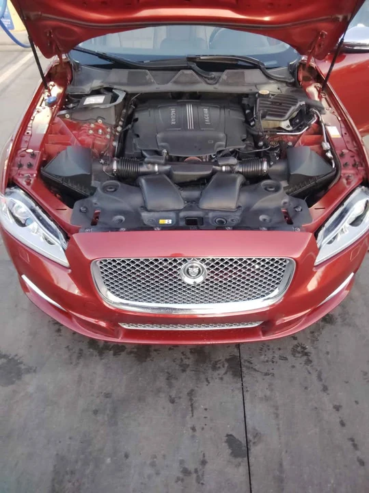 2012 Jaguar X351 XJ - Image 5 of 15