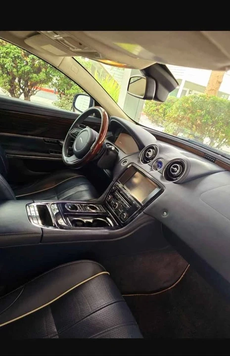 2012 Jaguar X351 XJ - Image 4 of 9