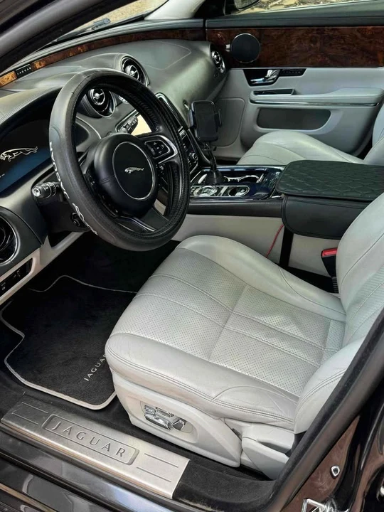 2012 Jaguar X351 XJ - Image 13 of 14