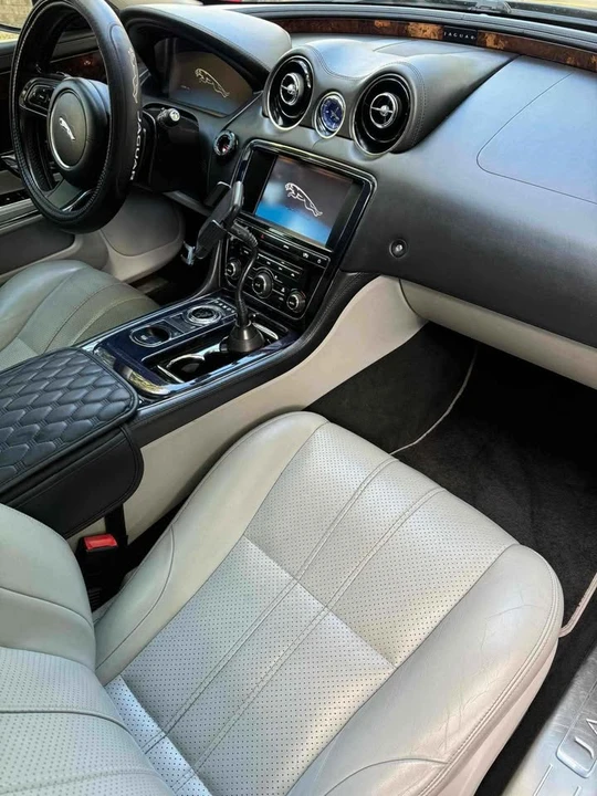 2012 Jaguar X351 XJ - Image 4 of 13