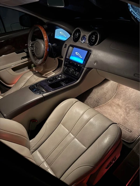 2012 Jaguar X351 XJ - Image 9 of 10
