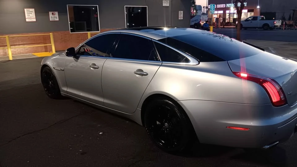 2012 Jaguar X351 XJ - Image 4 of 11