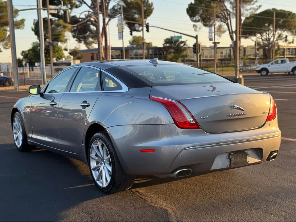 2012 Jaguar X351 XJ - Image 5 of 17