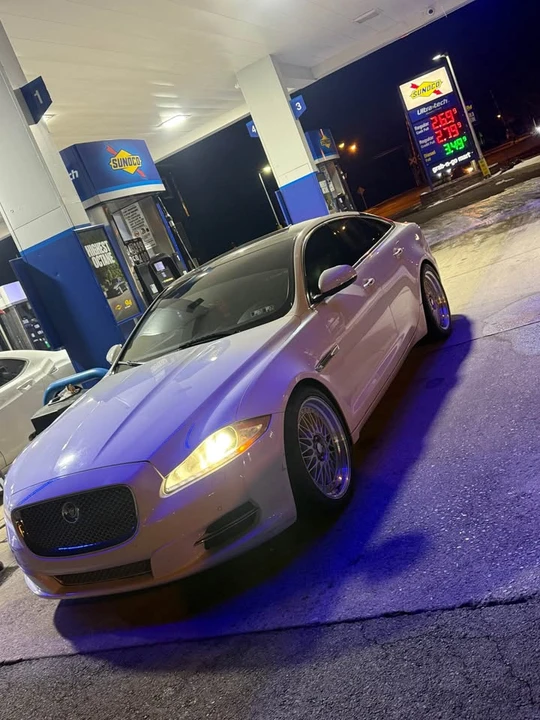 2012 Jaguar X351 XJR - Image 11 of 12