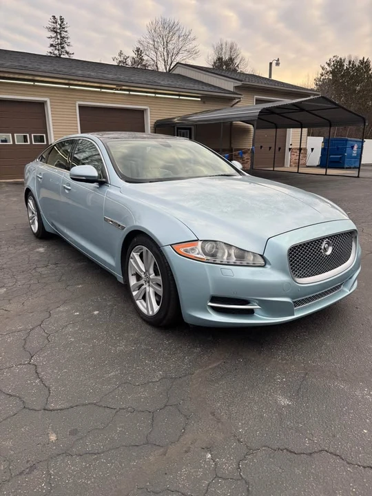 2012 Jaguar X351 XJ - Image 2 of 10