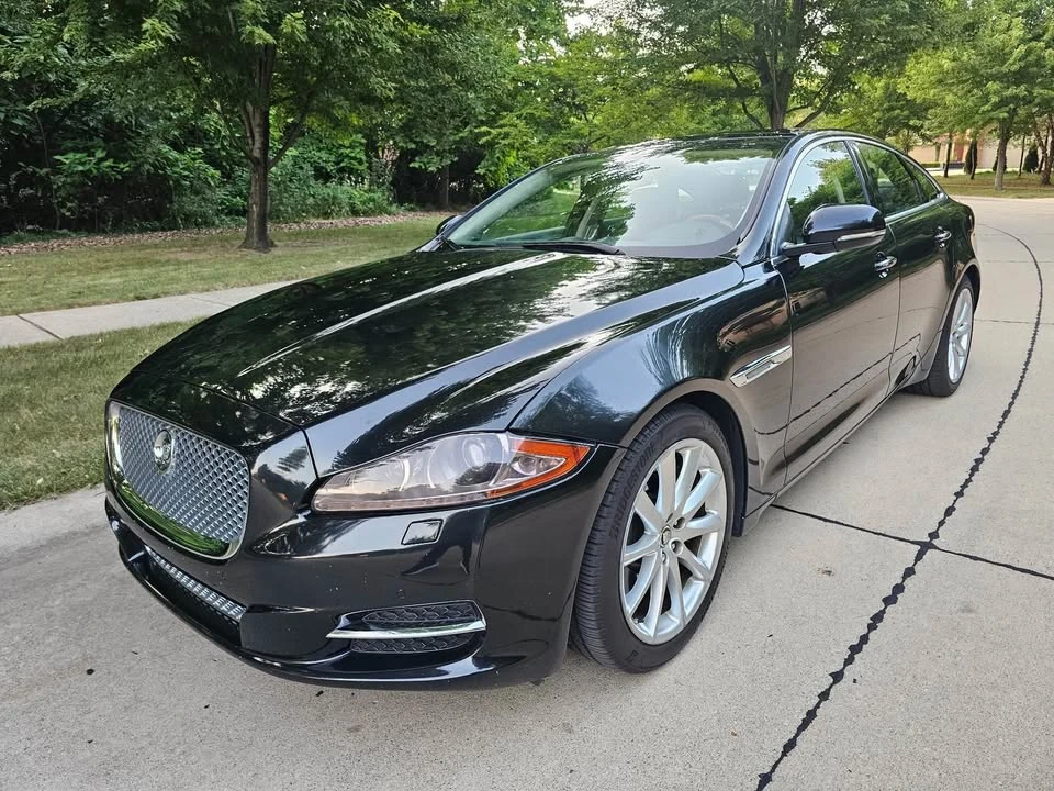 2012 Jaguar X351 XJ - Image 2 of 9