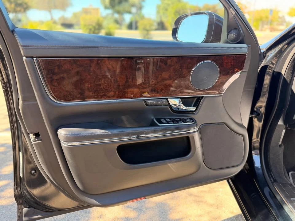 2012 Jaguar X351 XJ - Image 11 of 15