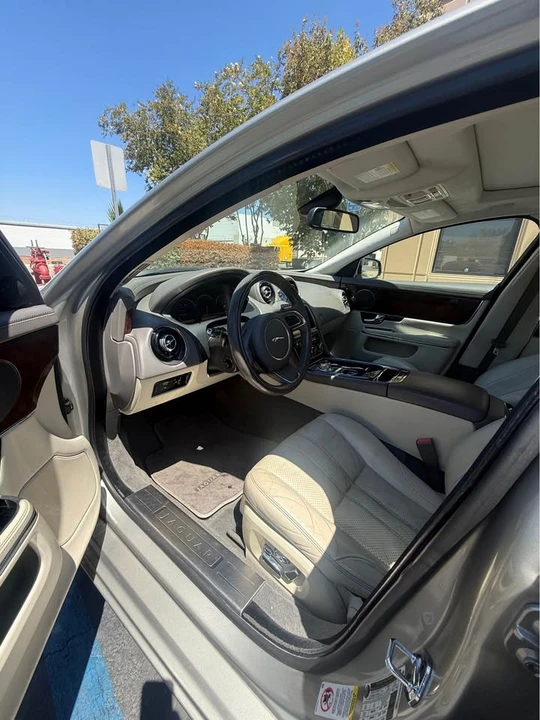 2012 Jaguar X351 XJ - Image 5 of 9