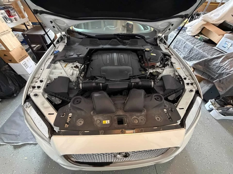 2012 Jaguar X351 XJ - Image 6 of 10