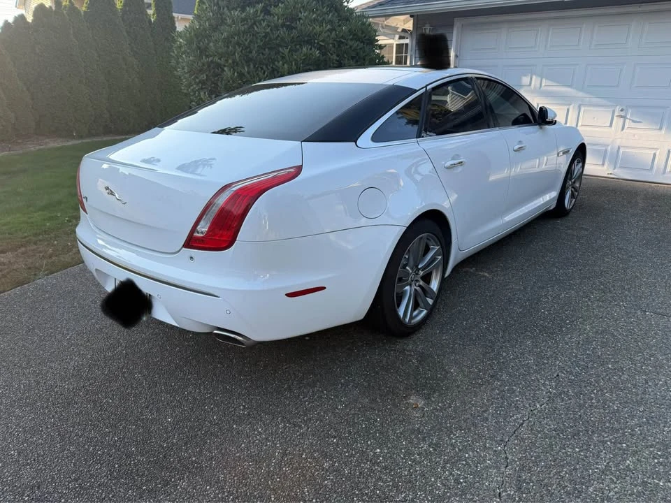 2012 Jaguar X351 XJ - Image 4 of 12