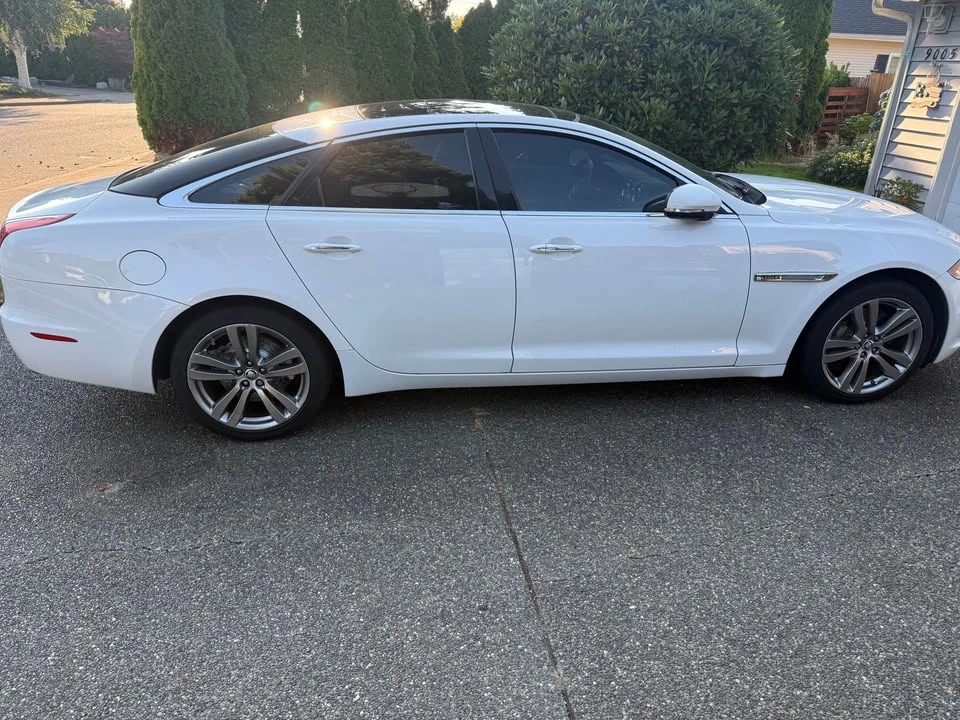 2012 Jaguar X351 XJ - Image 3 of 12