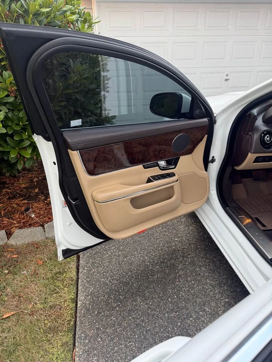 2012 Jaguar X351 XJ - Image 10 of 12