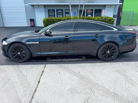 2012 Jaguar XJ XJ Sedan 4D
