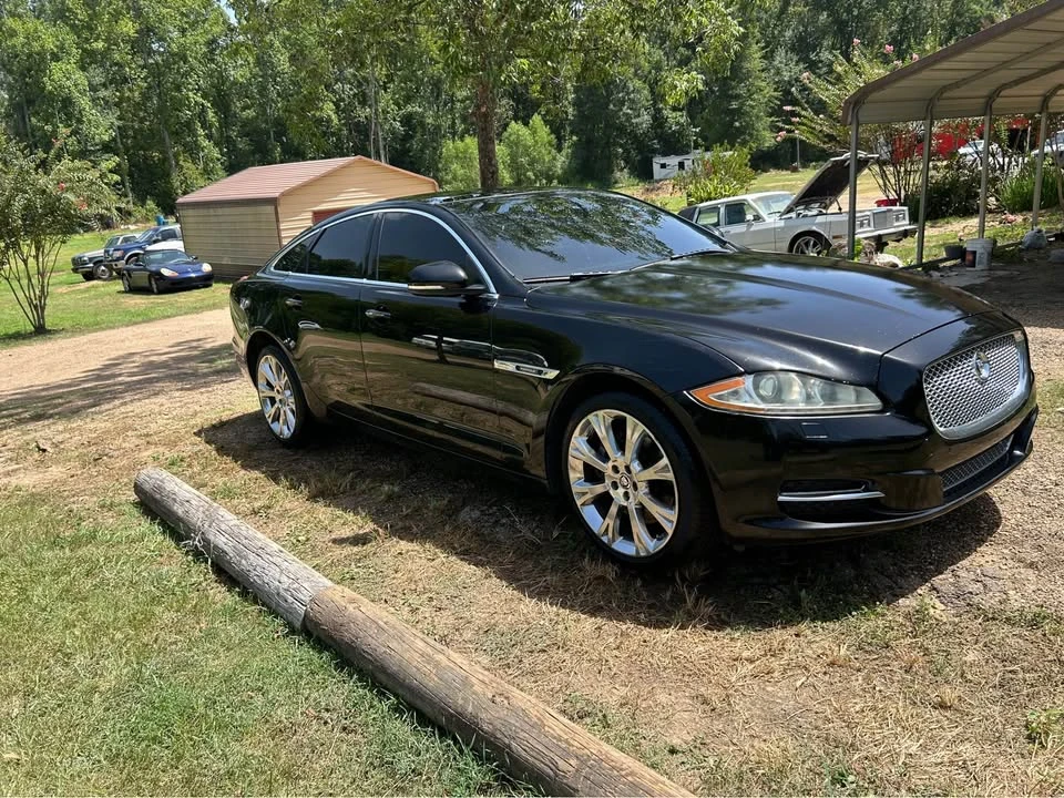 2012 Jaguar X351 XJ - Image 3 of 9