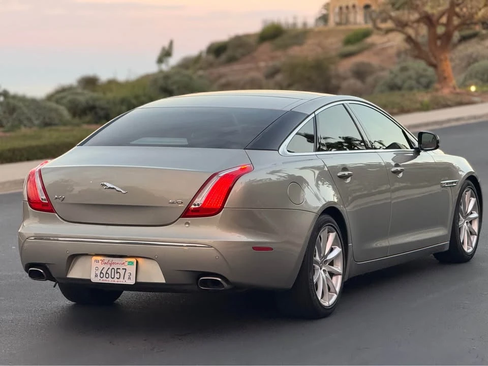 2012 Jaguar X351 XJ - Image 7 of 18