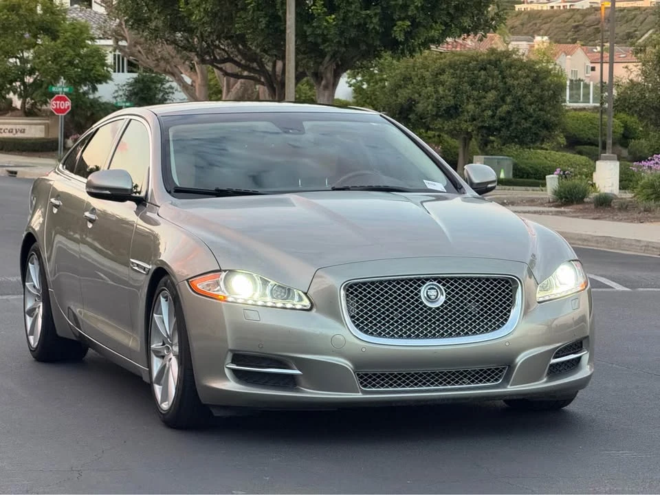 2012 Jaguar X351 XJ - Image 4 of 18
