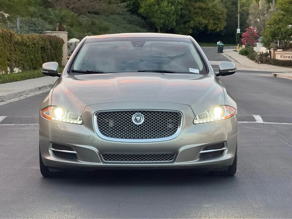 2012 Jaguar X351 XJ - Image 3 of 18