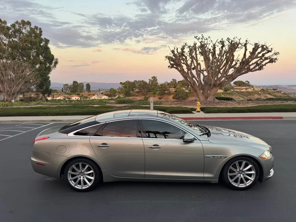 2012 Jaguar X351 XJ - Image 6 of 18