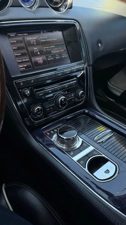 2012 Jaguar X351 XJ - Image 10 of 18