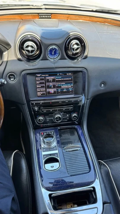 2012 Jaguar X351 XJ - Image 9 of 18