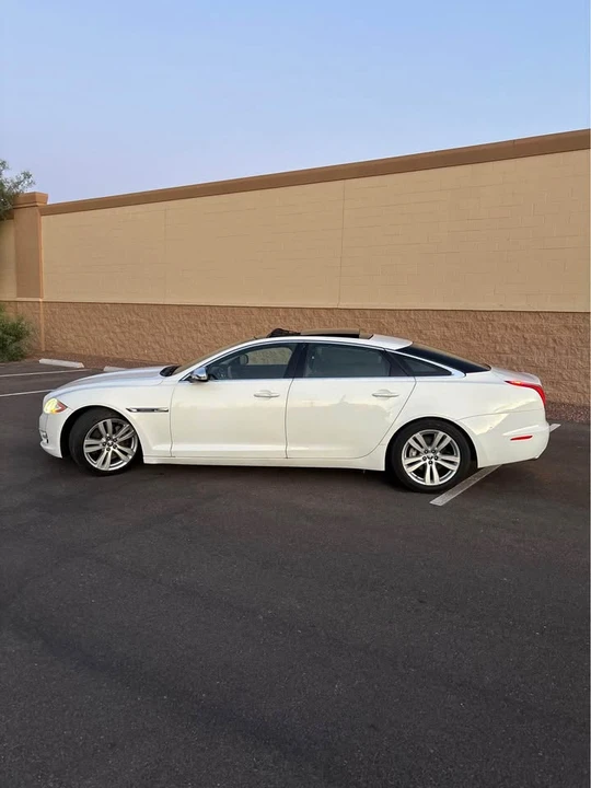 2012 Jaguar X351 XJ - Image 10 of 20