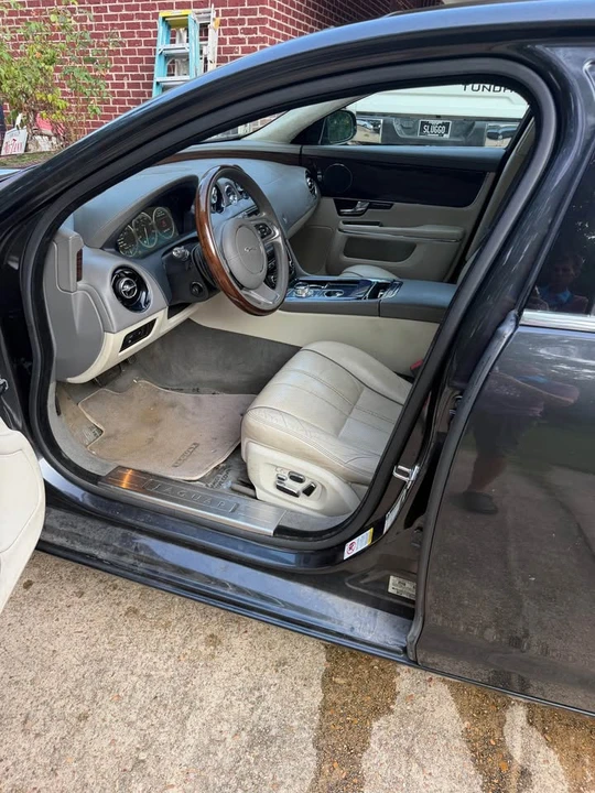 2012 Jaguar X351 XJ - Image 8 of 9