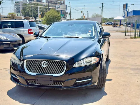 2012 Jaguar XJ XJ Supercharged Sedan 4D