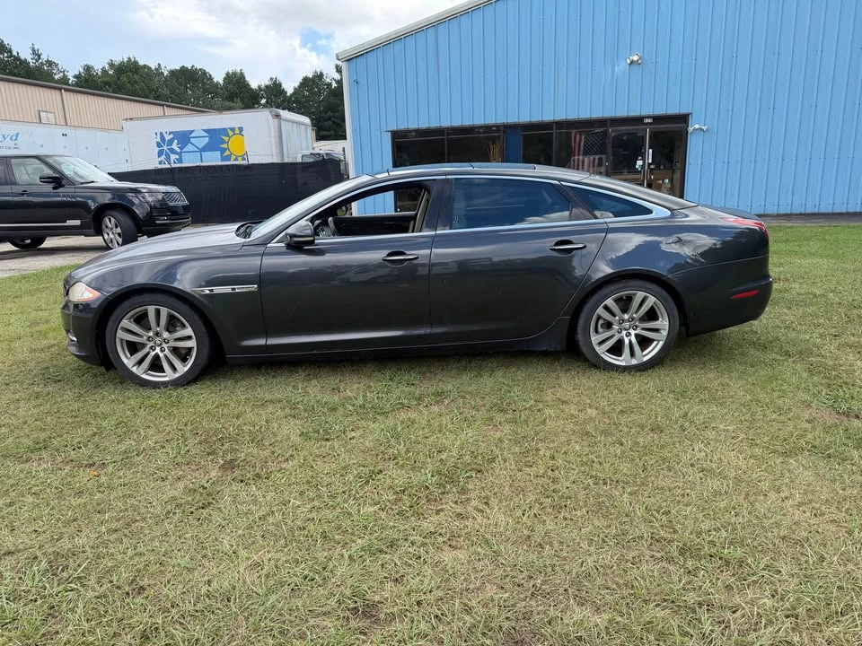 2012 Jaguar X351 XJ - Image 7 of 12