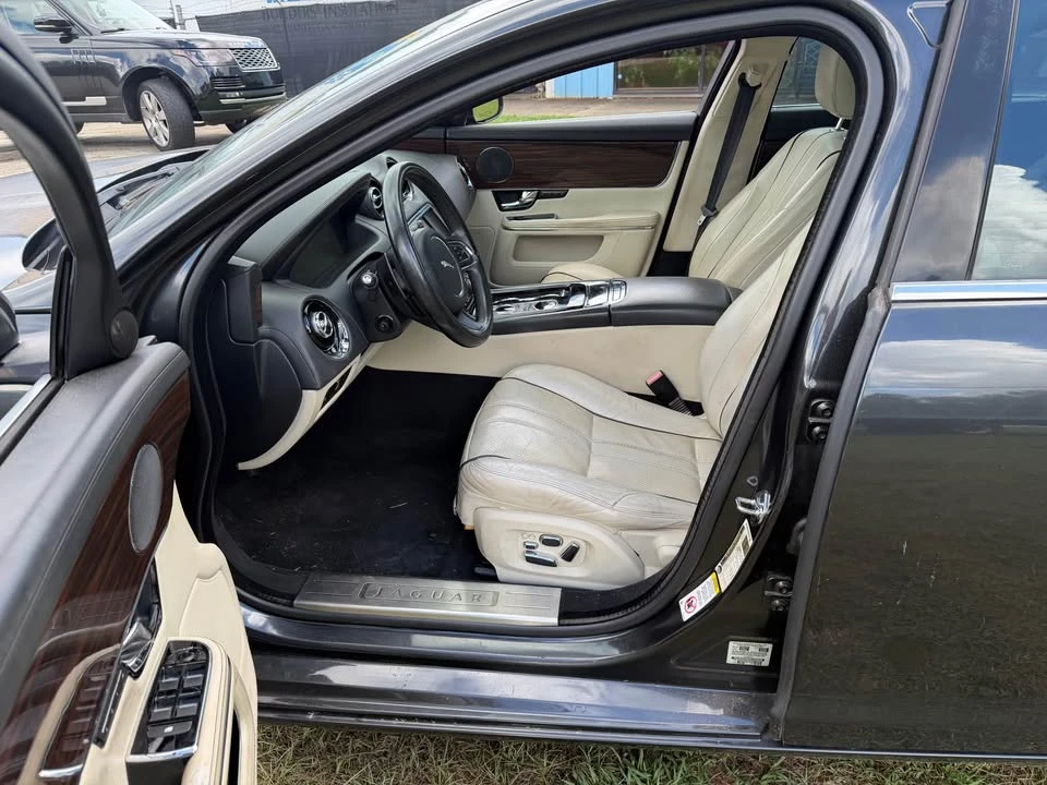 2012 Jaguar X351 XJ - Image 8 of 12