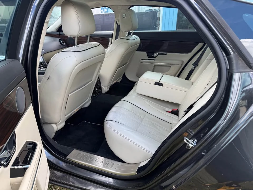 2012 Jaguar X351 XJ - Image 9 of 12