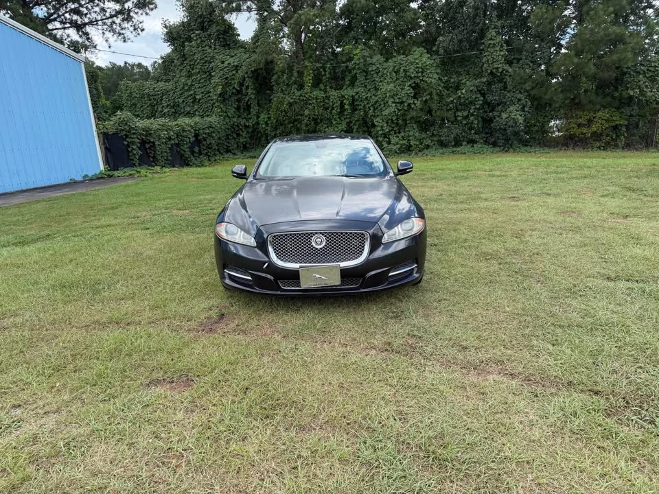 2012 Jaguar X351 XJ - Image 2 of 12