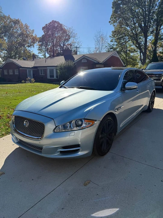 2012 Jaguar X351 XJ - Image 2 of 11