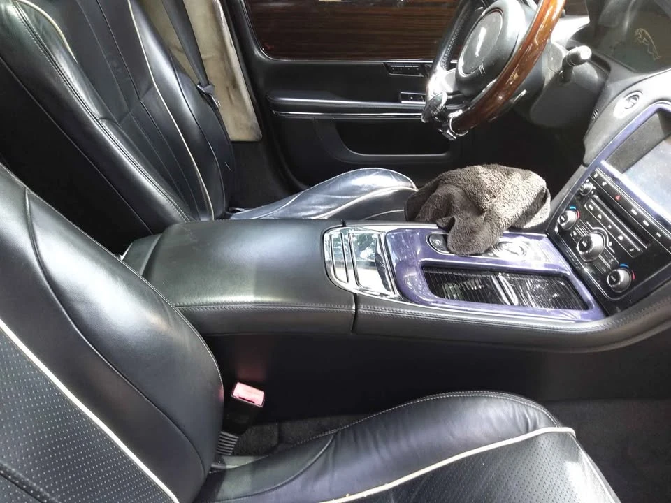 2012 Jaguar X351 XJ - Image 10 of 15