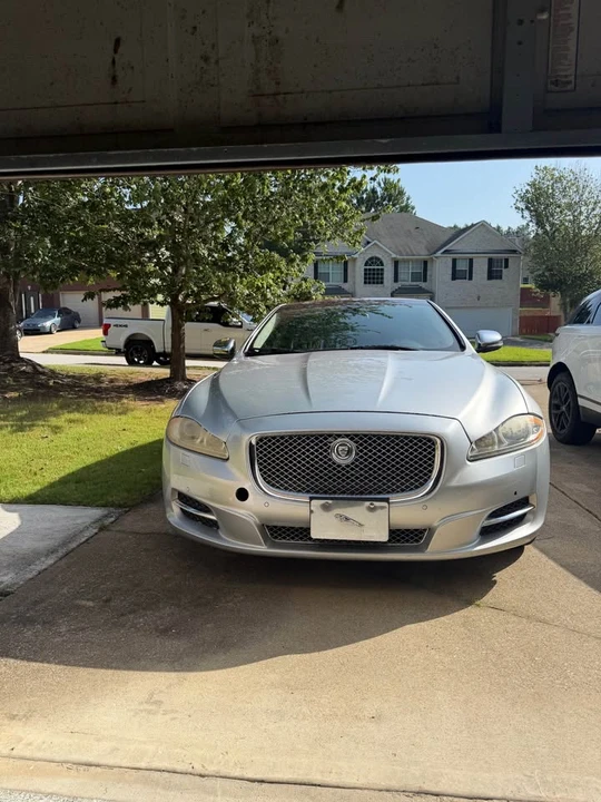 2012 Jaguar X351 XJ - Image 5 of 5