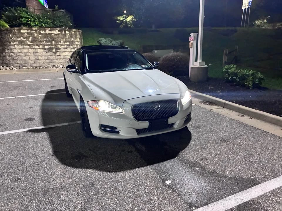 2012 Jaguar X351 XJ - Image 5 of 14