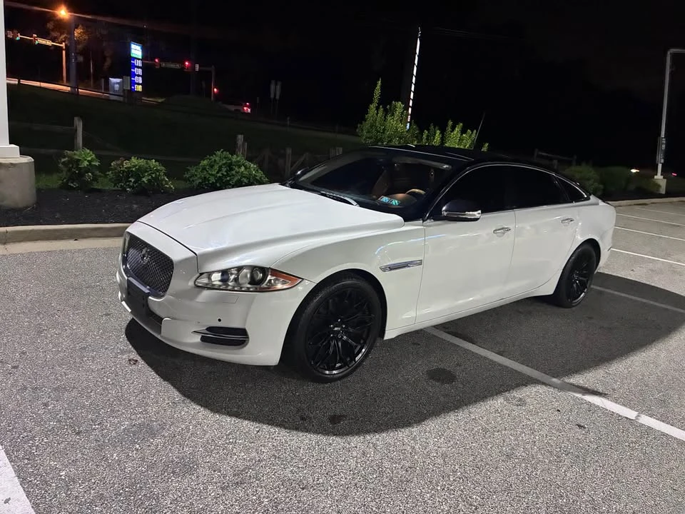 2012 Jaguar X351 XJ - Image 2 of 14