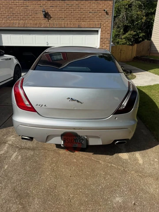 2012 Jaguar X351 XJ - Image 2 of 5