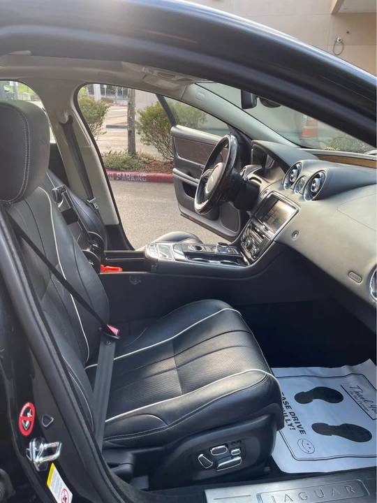 2012 Jaguar X351 XJ - Image 11 of 15