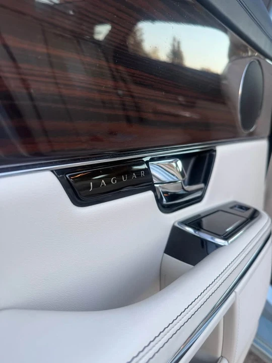 2012 Jaguar X351 XJ - Image 10 of 13