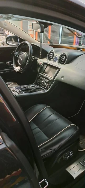 2012 Jaguar X351 XJ - Image 9 of 10